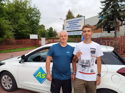 Jazdy doszkalające Radom - Marek Dworzecki - kurs nauki jazdy Radom - instruktor nauki jazdy - prawo jazdy